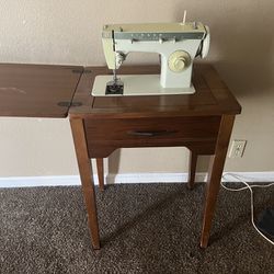 Singer Sewing Machine Model 242 