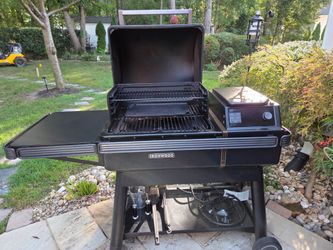 TREAGER SMOKER GRILL