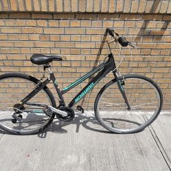 Schwinn pathway women's Hybrid Bike - Black/Teal