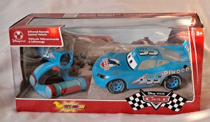 New Retired Sealed LIGHTNING MCQUEEN Disney Store Exclusive Electronic Infrared RC Remote Control Dinoco Pixar Cars Vehicle Chevrolet Corvette C6