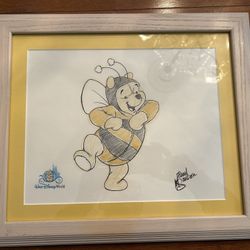 Disney Winnie The Pooh Bee Hand Sketch Frame