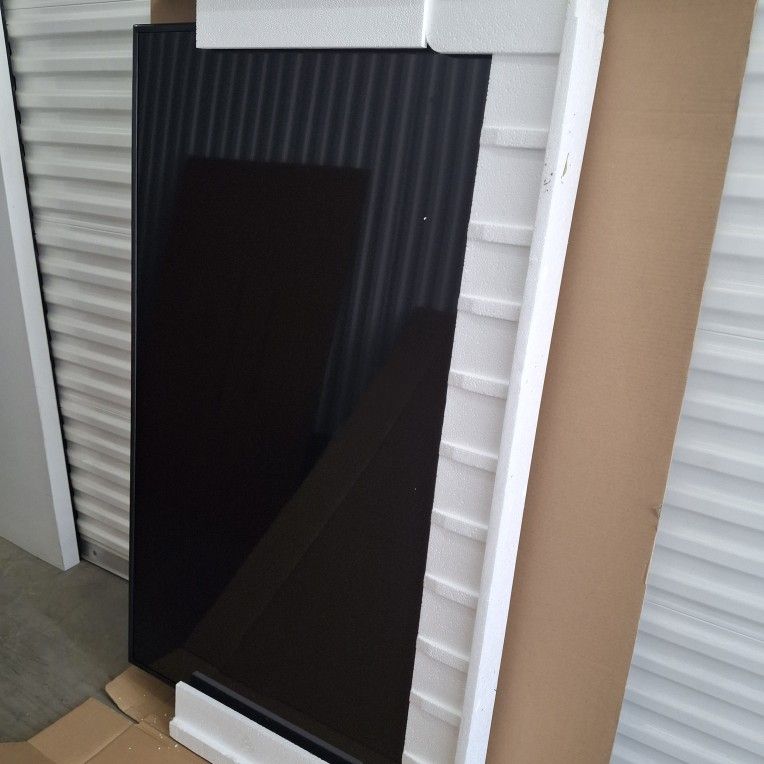Vis 65" Big Screen Tv