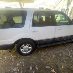 2004 Ford Expedition