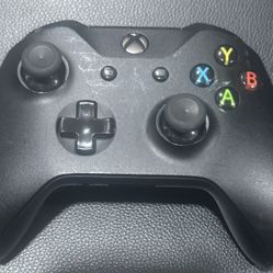 Xbox Controllers 