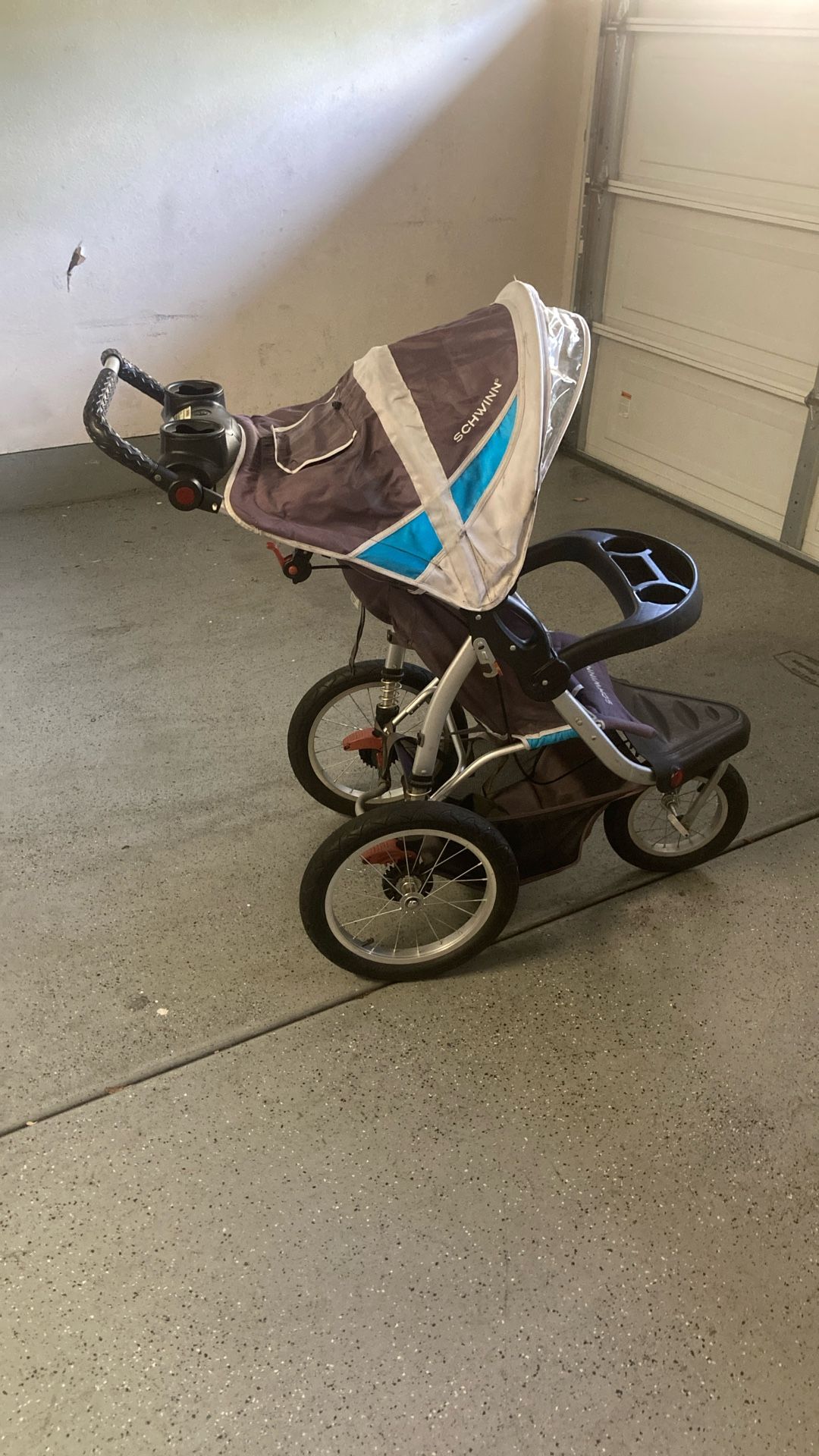 Schwin jogging Stroller