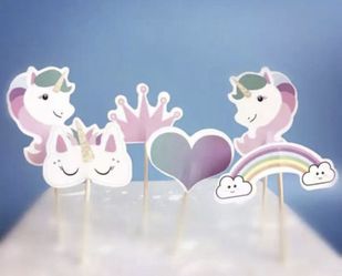 Unicorn cupcake toppers