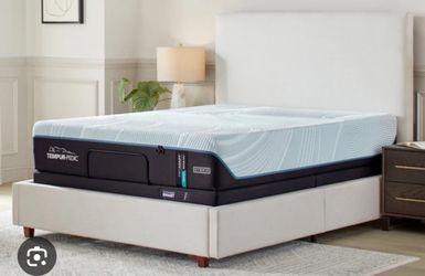 Tempur Pedic Pro Adapt Medium Hybrid King Mattress