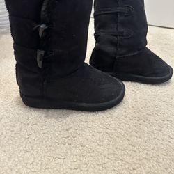 Girls Winter Boots – Size 13