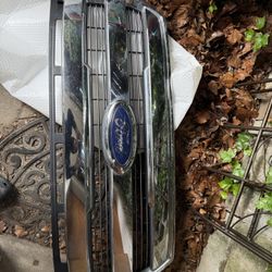 Ford F150 2015 Parts !!  Oem Head Lights And Grill 