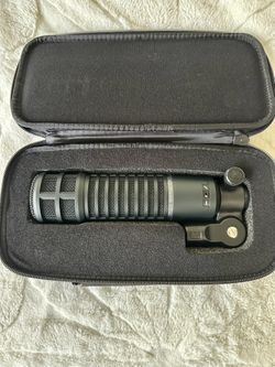 RE20-BLACK Microphone
