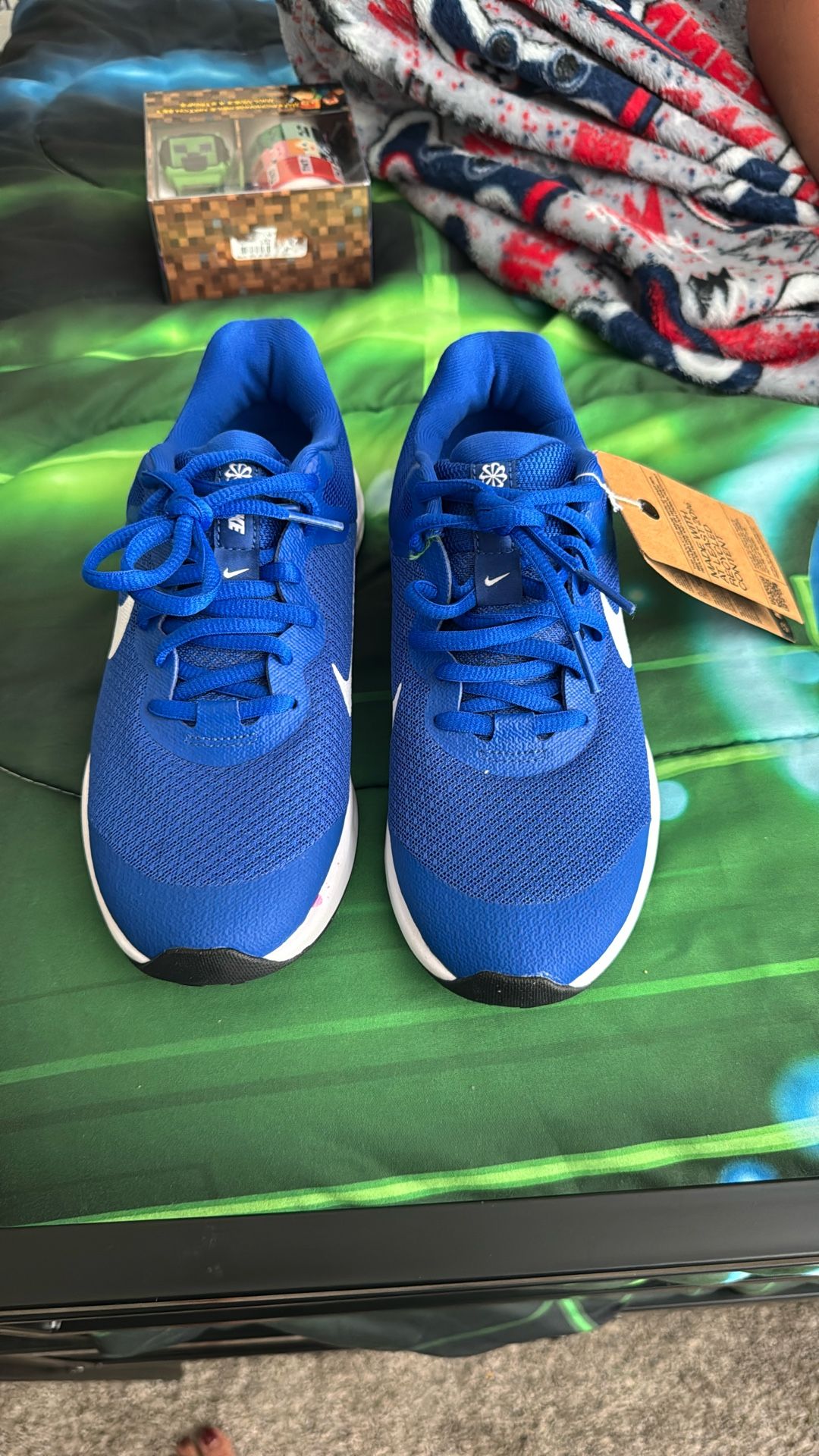 New Nike Shoes - No Box