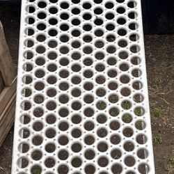 Aluminum 1” Hole Grip grading   18”X8’X3”
