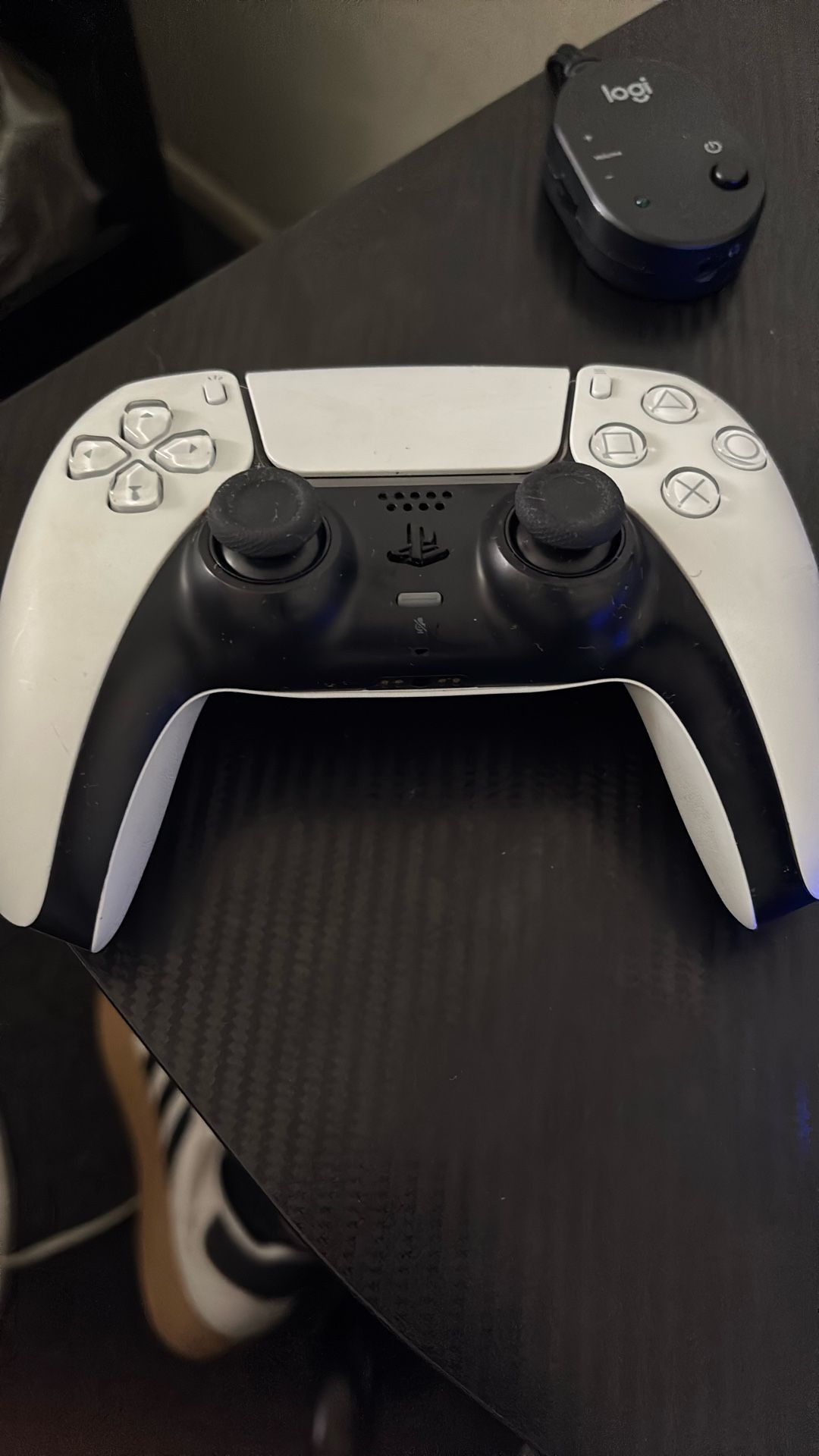 White PS5 Controller Need Gone ASAP
