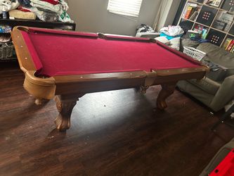 Pool table
