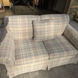 Loveseat/Couch