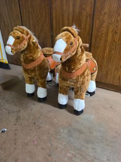 Ride-On Plush Horse Toy – Set of 2
