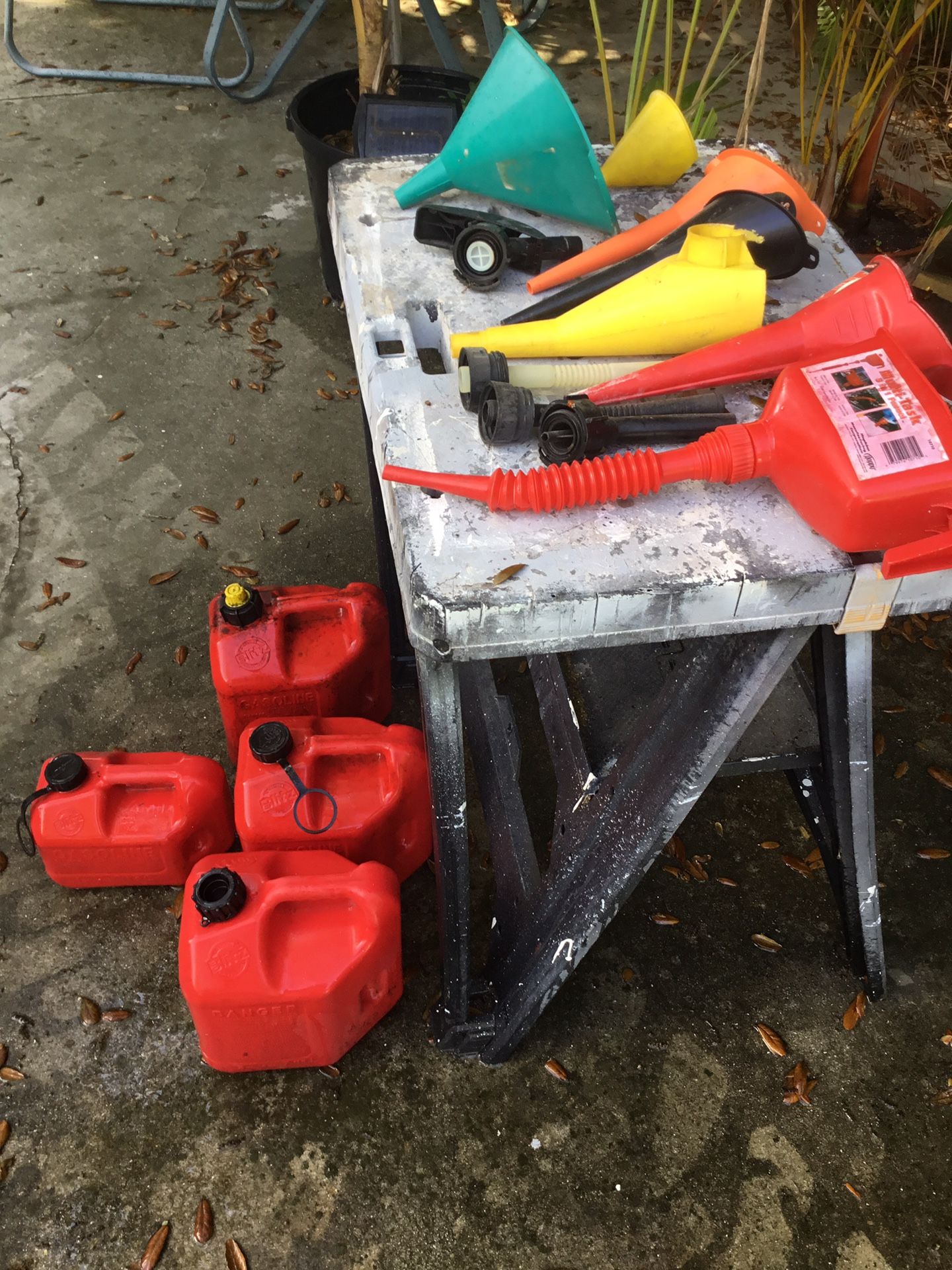Gas Cans & Funnels