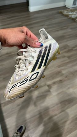 Soccer cleats