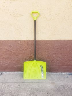 Plastic Shovel 