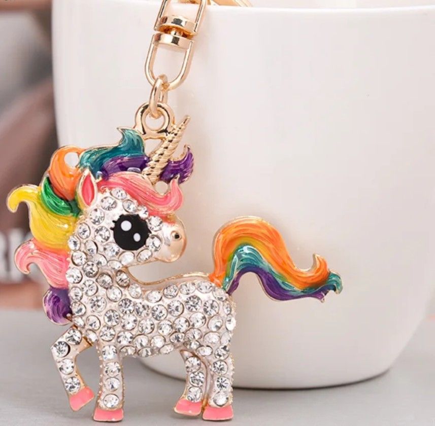 LUCKY UNICORN KEY CHAINS