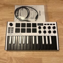 Akai MPK mini MK3 (B&W)