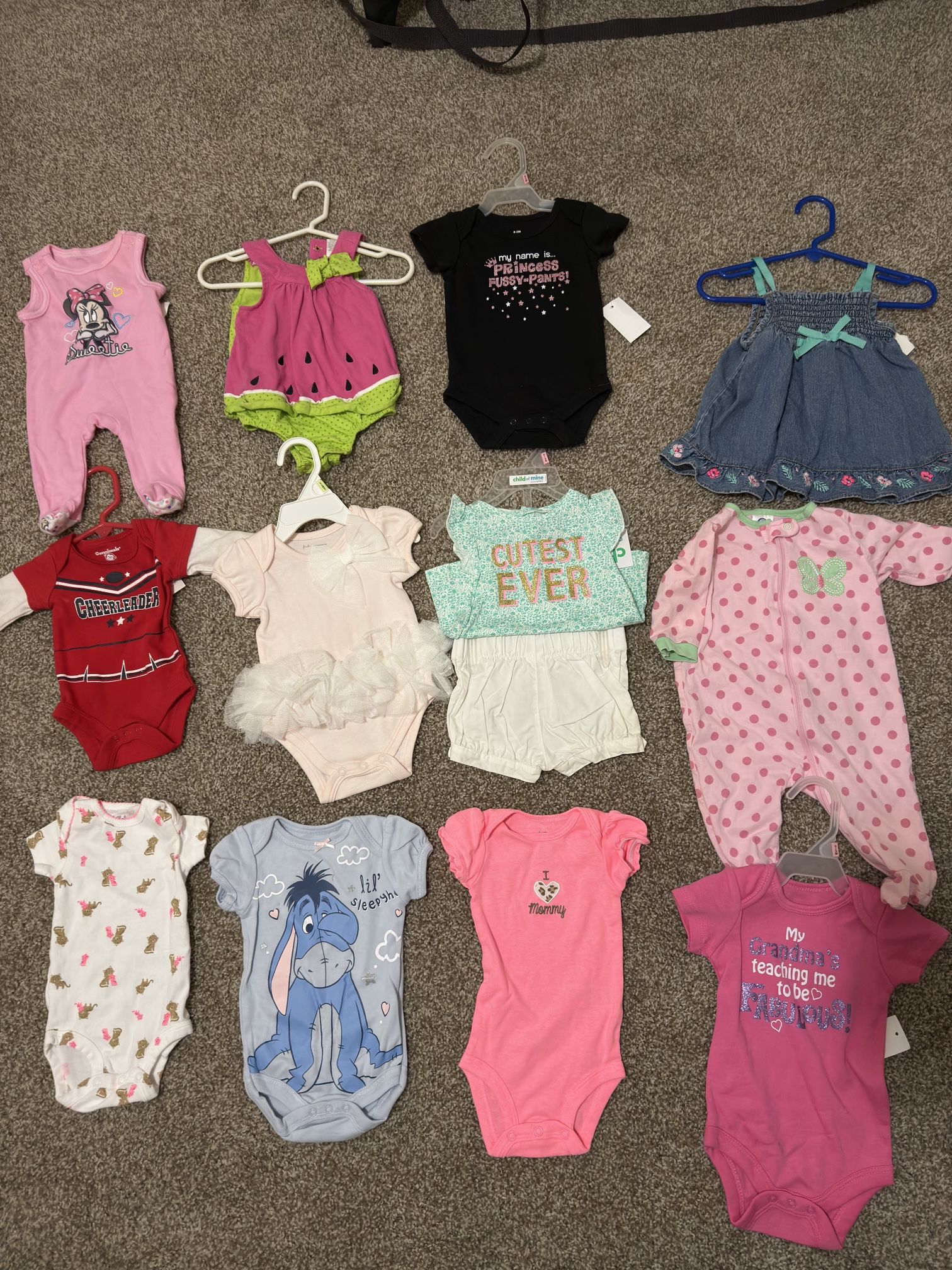 Baby girl Clothes/shoes Newborn 3M