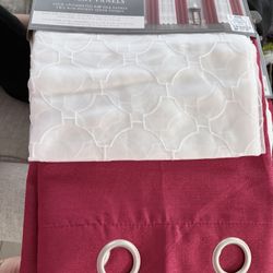 Red & White Curtain 