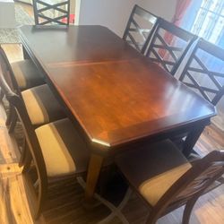 Dining Table and 8 chairs