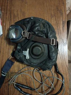 WW2 Japanese leather flite helmet