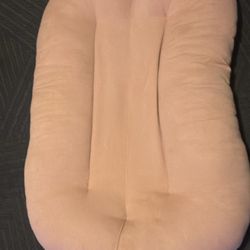 Snuggle me 