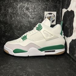 SB Jordan 4 Retro SP - Pine Green DR5415-103