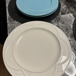 6 Platos , Princes House, Un Par D Veces Los Use 