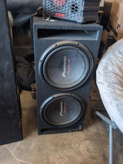 Pioneer Champion Series Dual 12 inch Vented Subwoofer