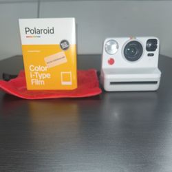 Polaroid I-Type Camera 