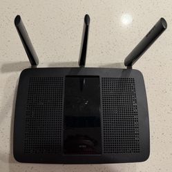 Linksys EA7500 V2 Wireless Router Black 4 LAN Ports Ethernet USB 3.0 2.0