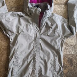 Genuine The North Face Girls jacket size M 10-12