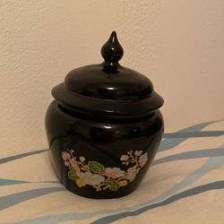 Avon Vintage Black Ginger Jar/urn