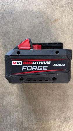 M18 18V Lithium-Ion REDLITHIUM FORGE XC 8.0 Ah Battery Pack