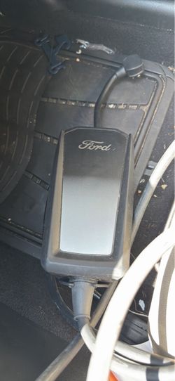 Electric ford mobile car charger