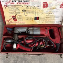 Milwaukee Right Angle Drill With Accessories
