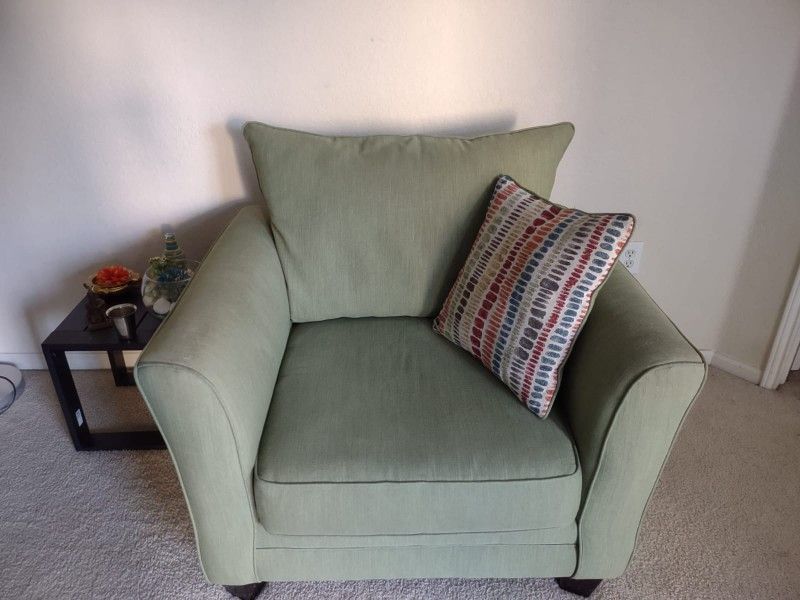 Sofa Set (2+1) Moveout Sale