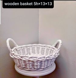 White basket