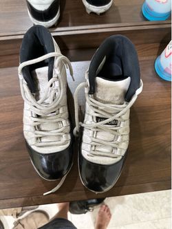 Jordan Football Shoes - Need Cleaning 10.5