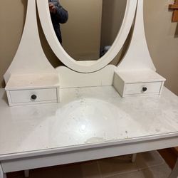 Makeup Vanity