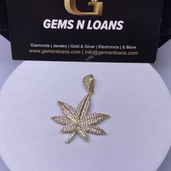 10k Hemp Leaf Pendant 