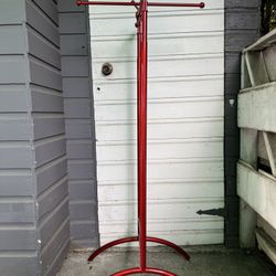 Clothes/Coat Hanger 