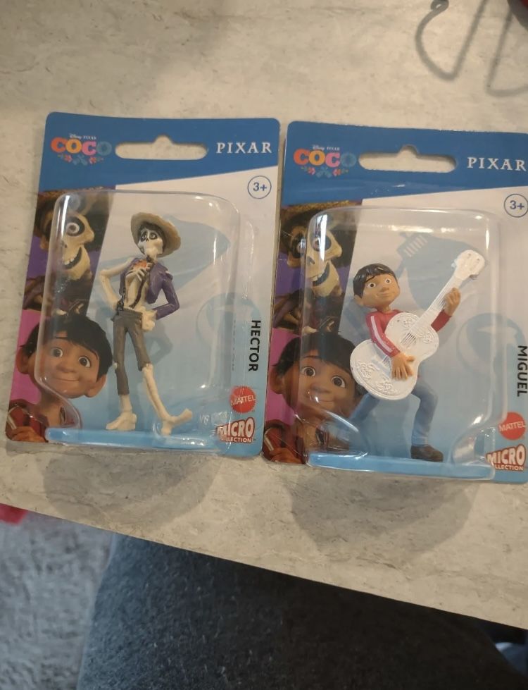 Disney Pixar Coco Figurines Hector Miguel