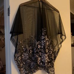 It Covered With Roses, Black And White Like A Cover For A Dress Or A Skirt Under A Blouse Beautiful Beautiful