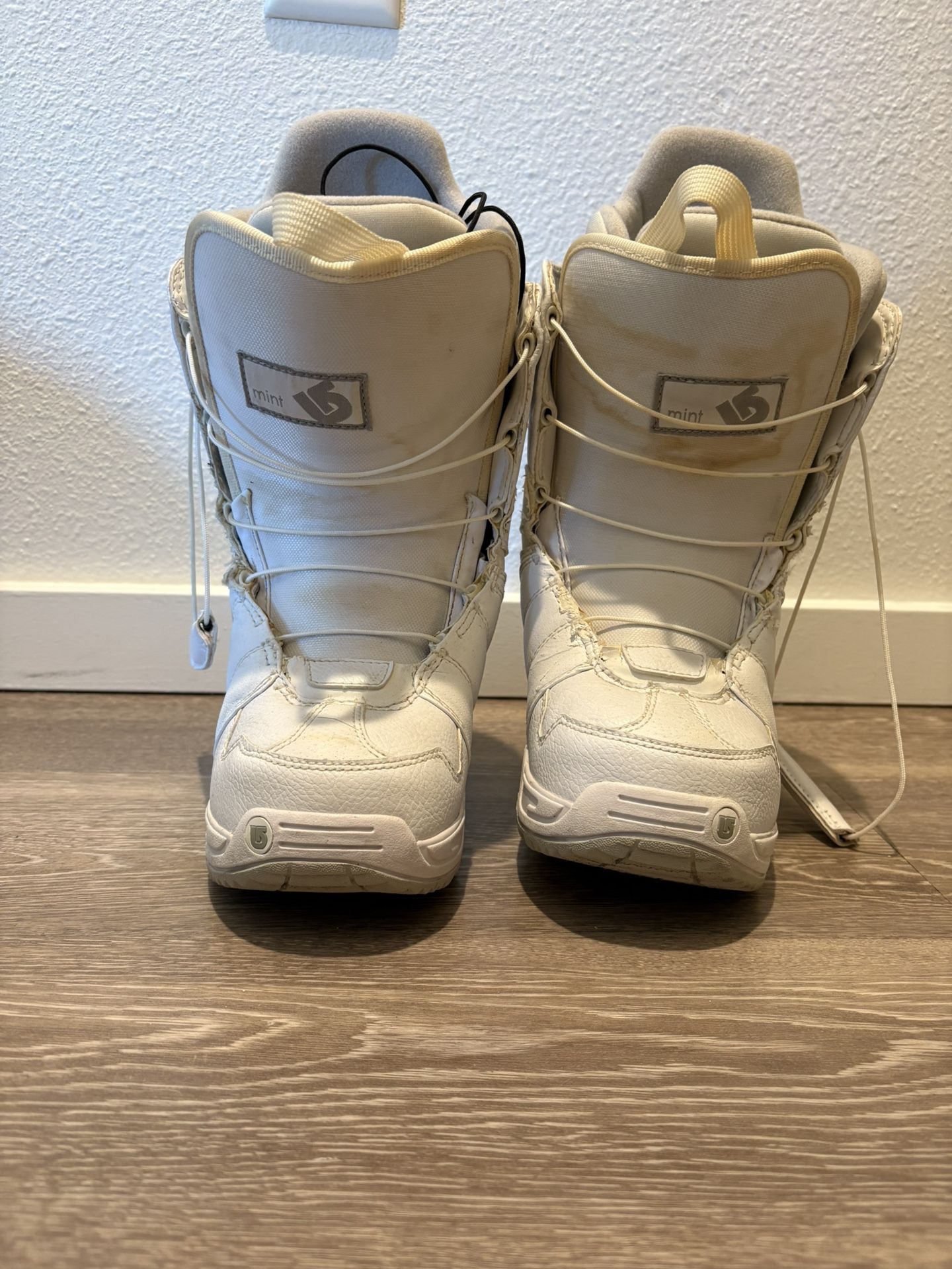 Burton Mint Snowboard Boots
