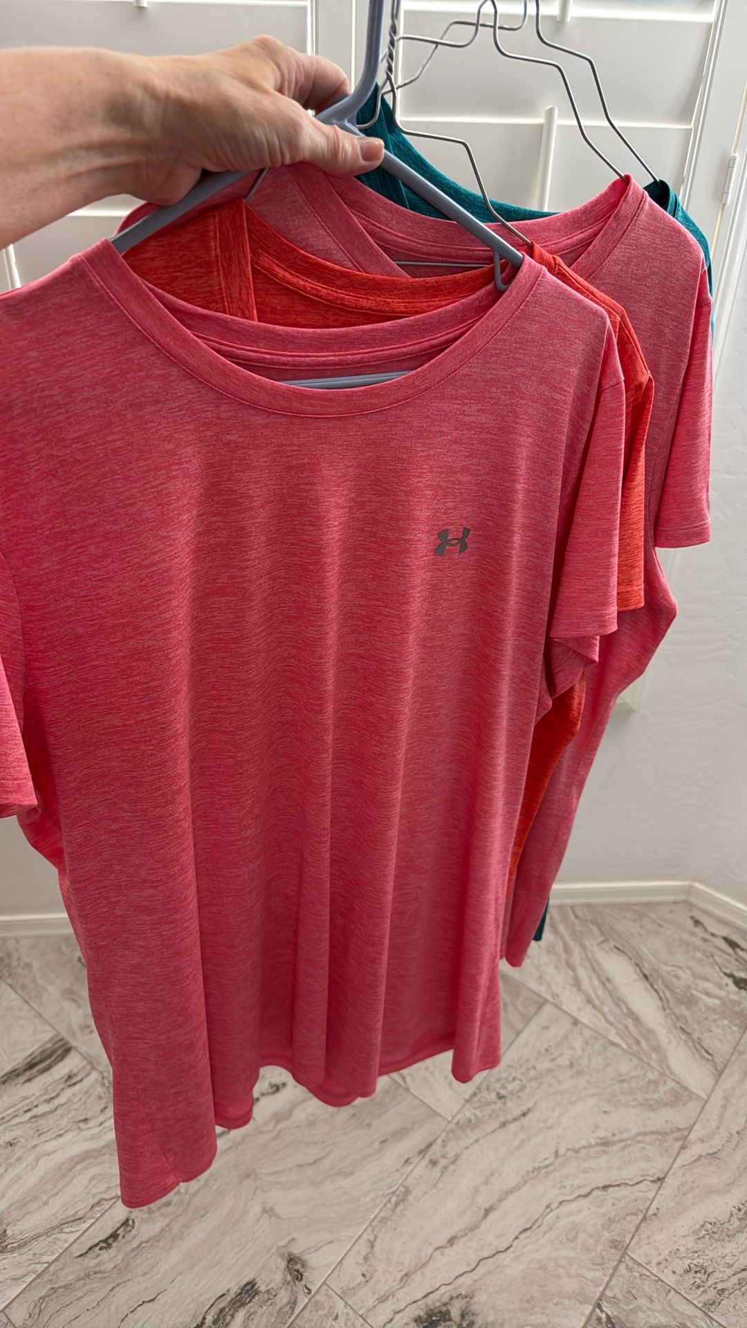 Women’s TopsS